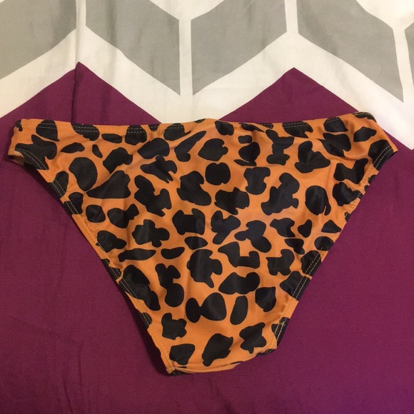 ❤️3/$20 SHEIN never worn medium bikini - Picture 2 of 3